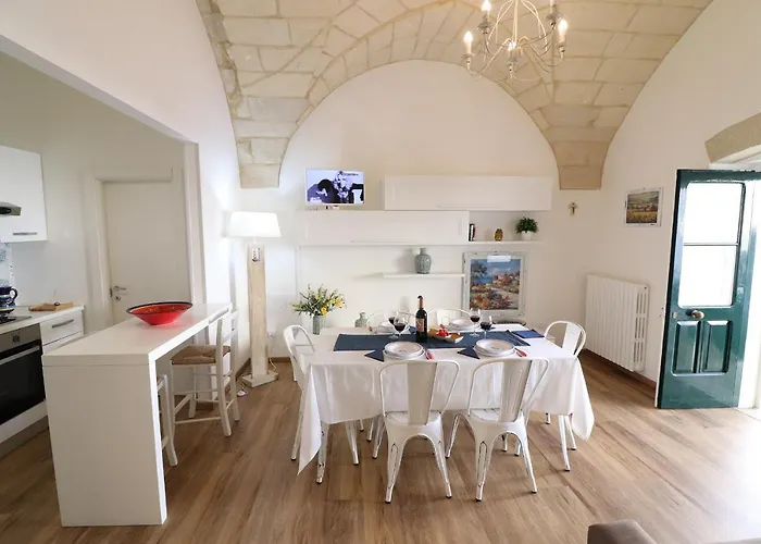 Glenda Historic House In Otrante