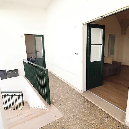 펜션 Glenda Historic House In *